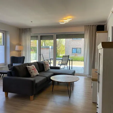 Strandwiese - Ankerplatz * Dahme (Schleswig-Holstein)
